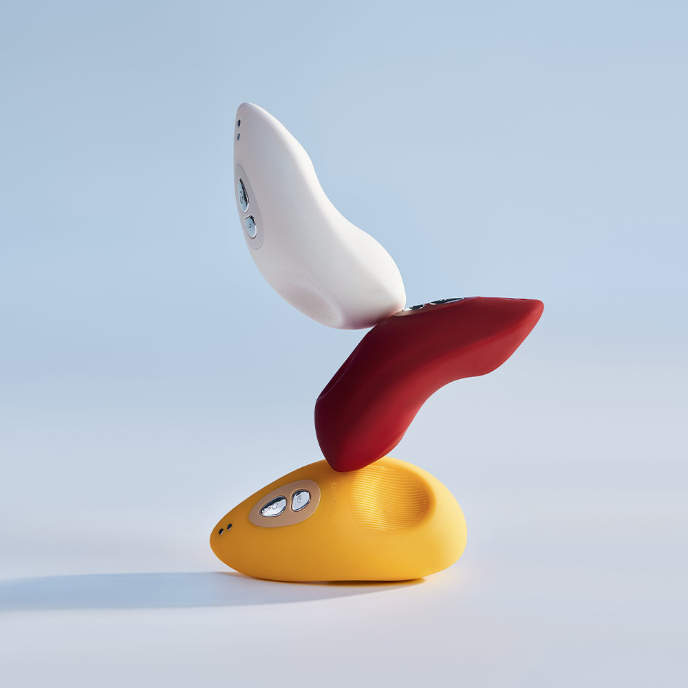 osuga tremble clitoris tapping vibrator with three colorful color.