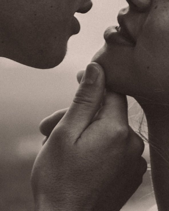 My Husband Doesn’t Want Sex Anymore—How Do I Reconnect With Him?