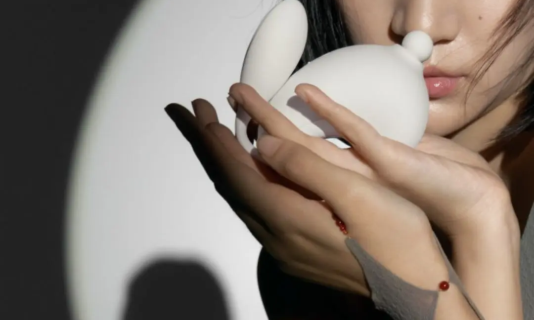 Using Sex Toys: A Beginner’s Guide to Pleasure