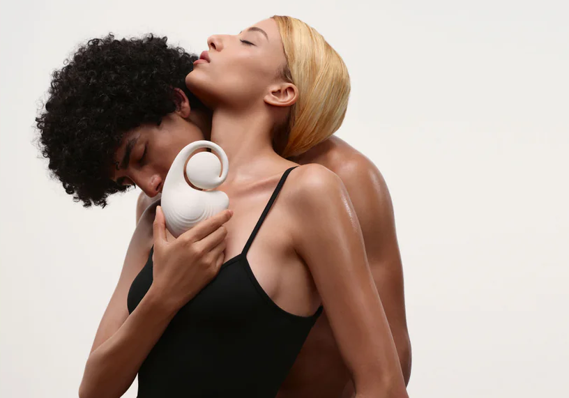 Is-Oral-Sex-a-Sin-Understanding-What-the-Bible-Says-About-Intimacy OSUGA