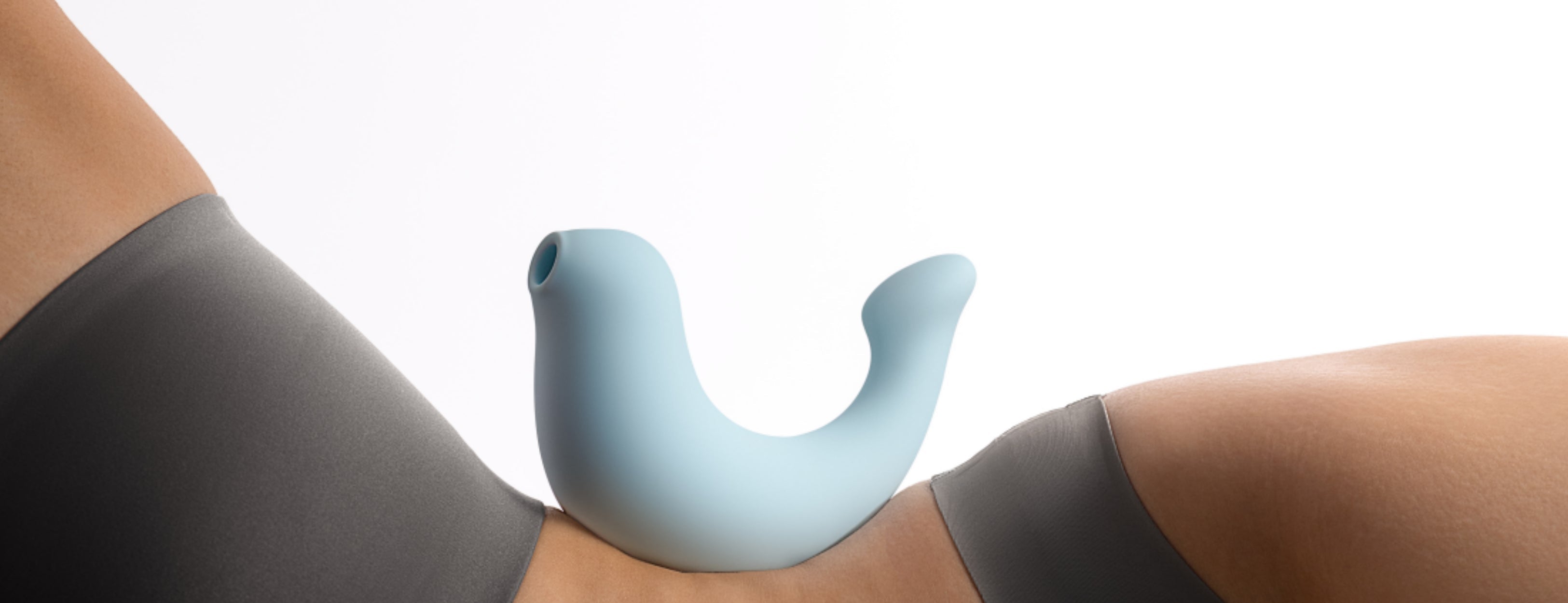 OSUGA G-SPA CLITORAL STIMULATOR AND G-SPOT MASSAGER