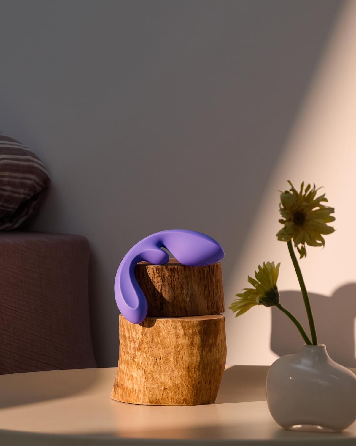 osuga_flow_rabbit_vibrator_for_clitoral_urethral_opening_and_g-spot