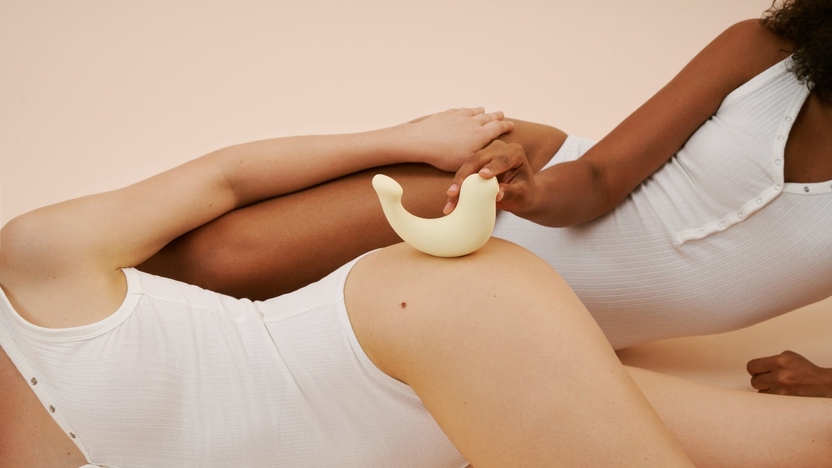 osuga g-spa clitoral sucking vibrator with g-spot massager